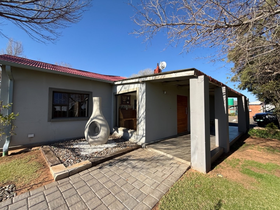 Commercial Property for Sale in Bloemdal Free State